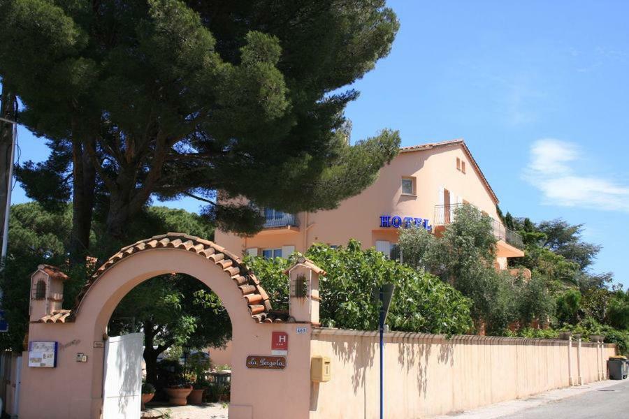 La Pergola Hotel Cavalaire-sur-Mer Exterior photo